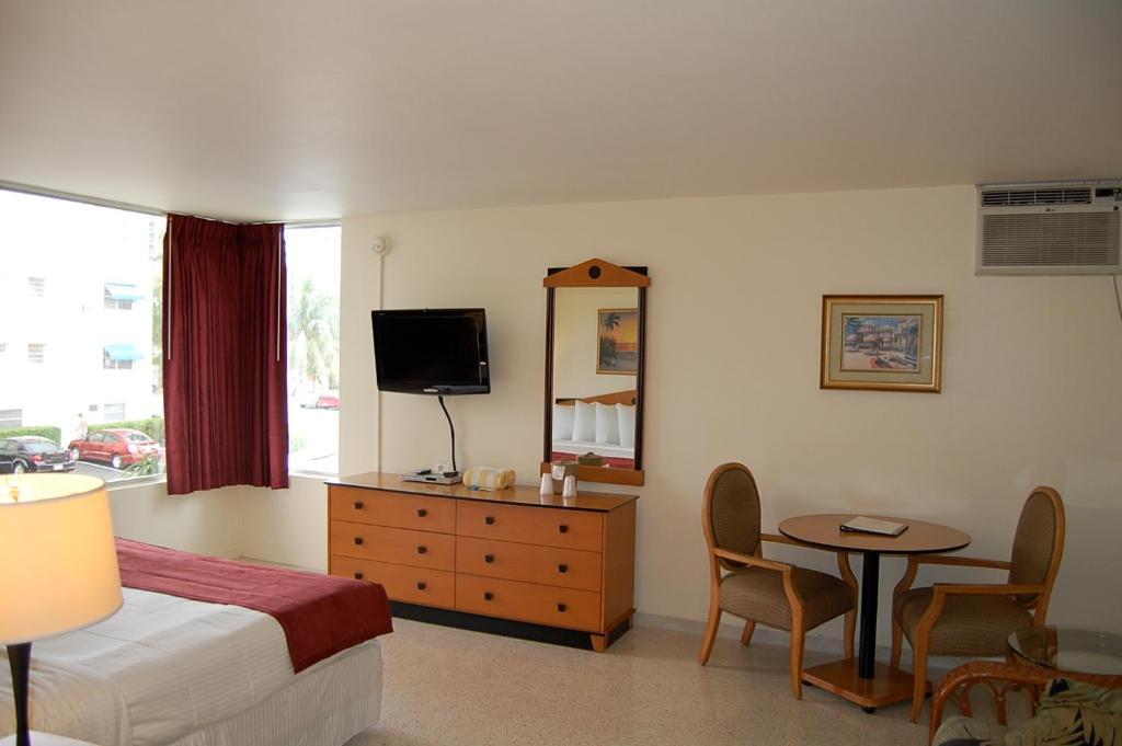 Alcazar Resort- Gay Mens Resort Fort Lauderdale Habitación foto